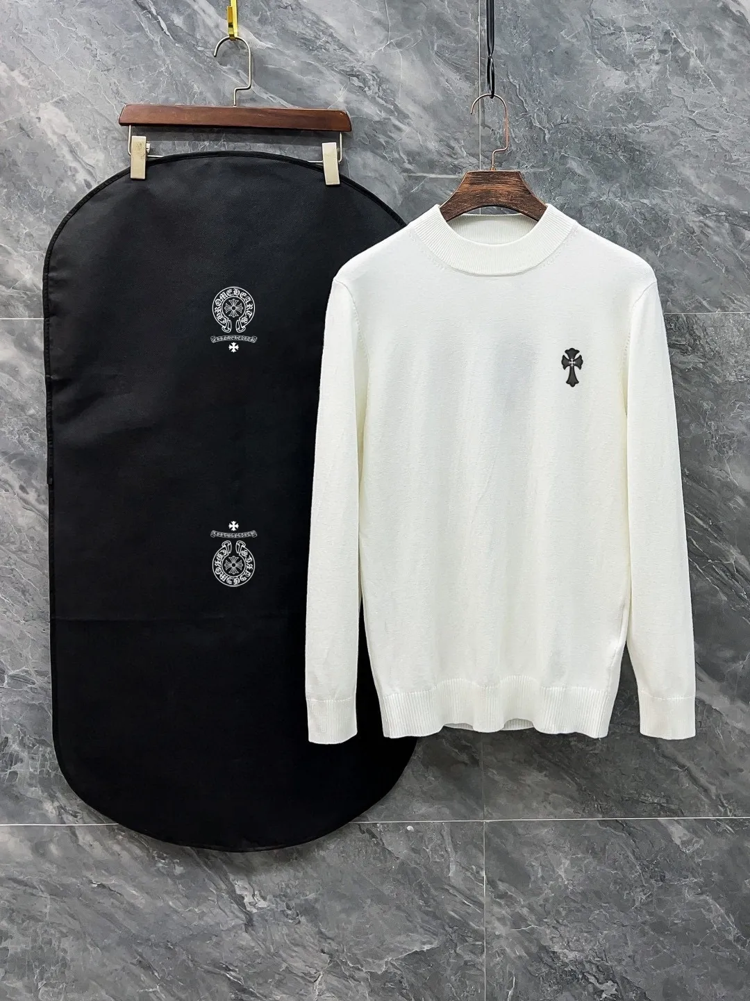3 LOGO Premium Series Premium 24 Factory Quality 、 、 ： Black White Gray Brown Sizes：M L XL 2XL 3XL